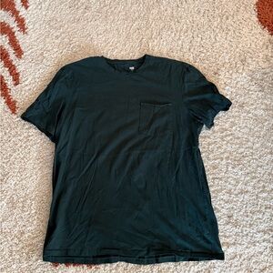 PAIGE Forest Green Short Sleeve Tee Size L in like new condition